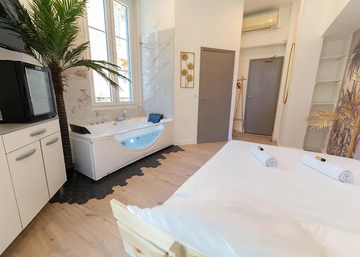 Apartmanhotel Les Orangers Nizza