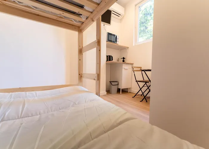 Apartmanhotel Les Orangers 3*
