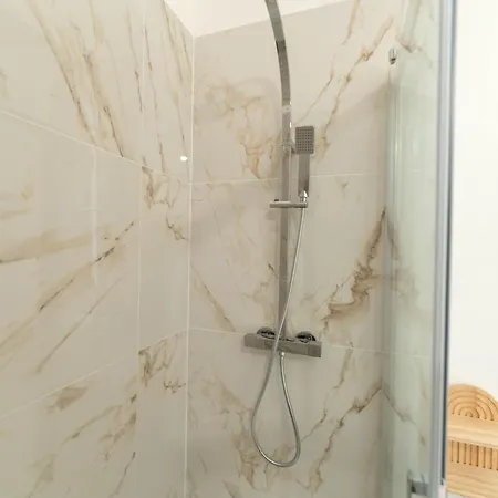 Les Orangers 3* Nice