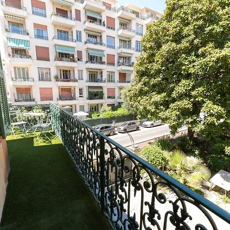 Les Orangers 3* 尼斯