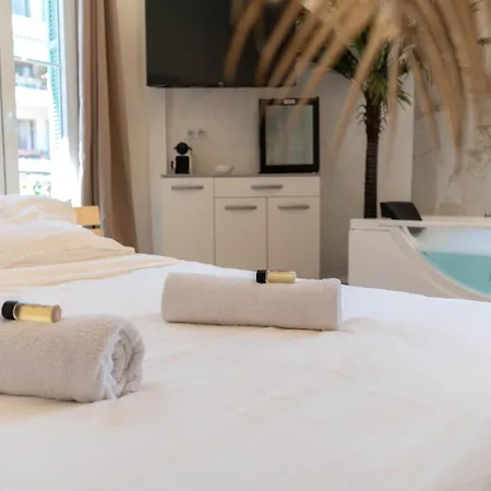 Les Orangers Lejlighedshotel 3*