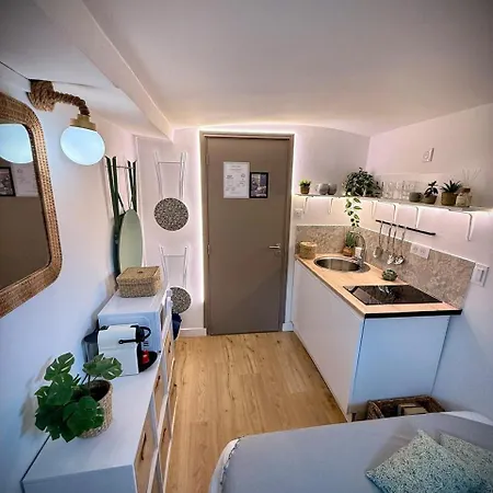 Le Celeste Hotel 3*