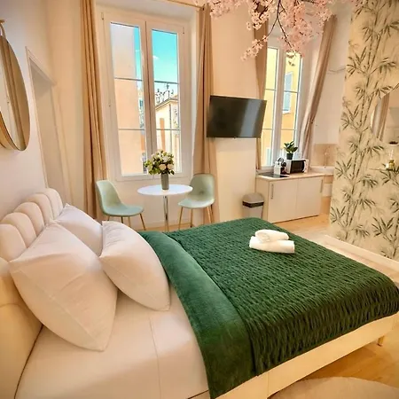 Le Celeste 3* Nicea
