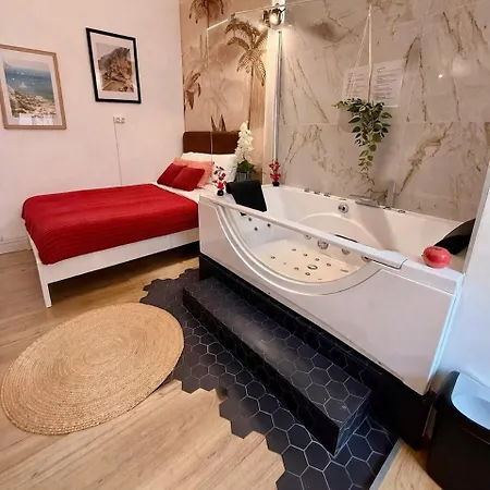 Le Celeste 3*