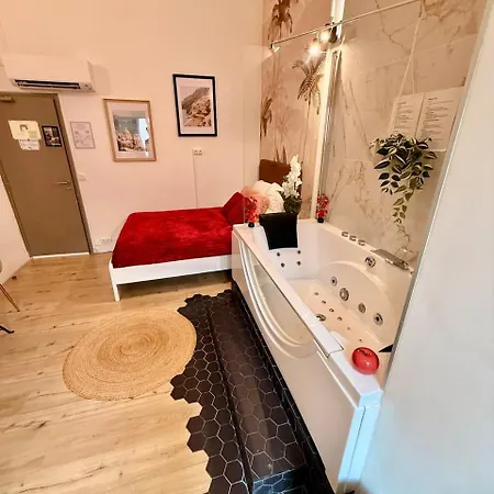 Le Celeste 3*
